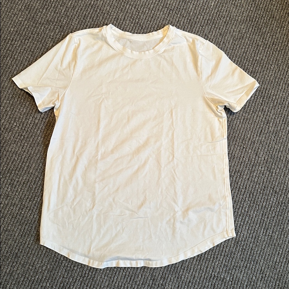 Lululemon Love Crewneck short sleeve T-shirt, White, Size 8.